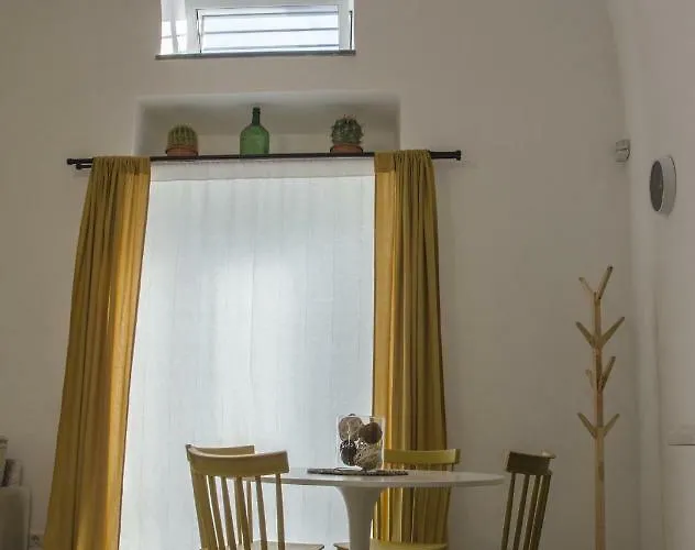 Bed & Breakfast Ludi 4*